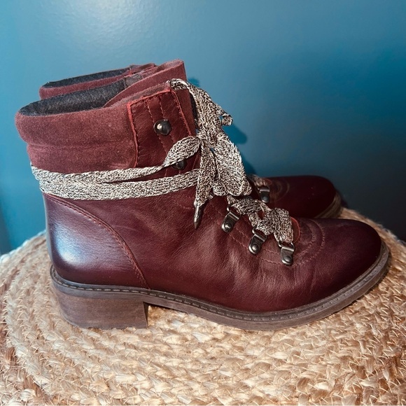 Sam Edelman Darrah Hiker Boot - Picture 2 of 9